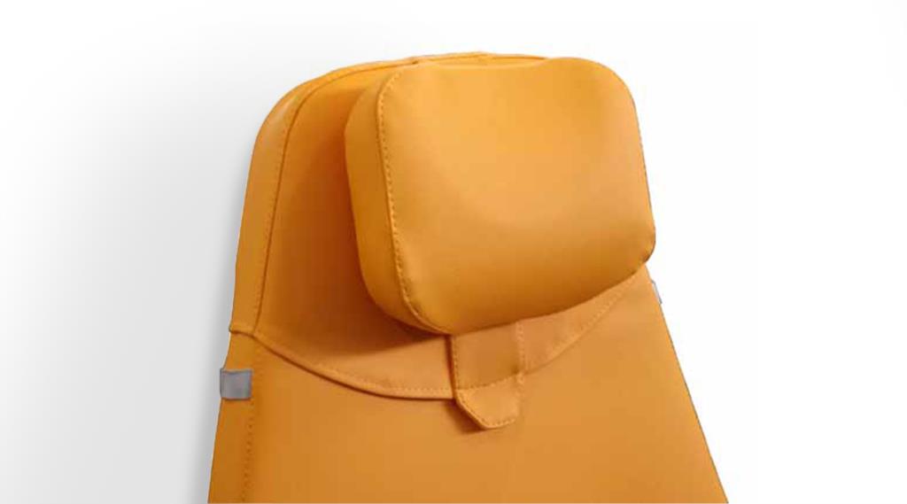 Анатомічний підголівник
Підголівник оббитий пінополіуретаном високої щільності та покритий штучною шкірою, вогнезахисний клас 1 IM, який можна мити та дезінфікувати, має особливу анатомічну форму